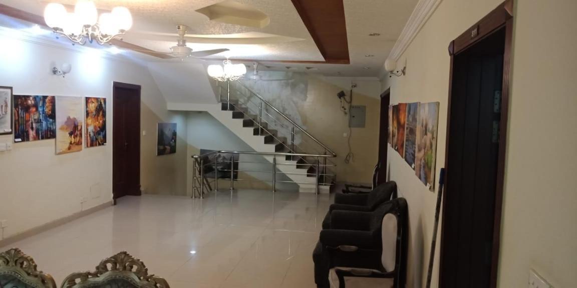 Butt Lodges 2 Islamabad Luaran gambar