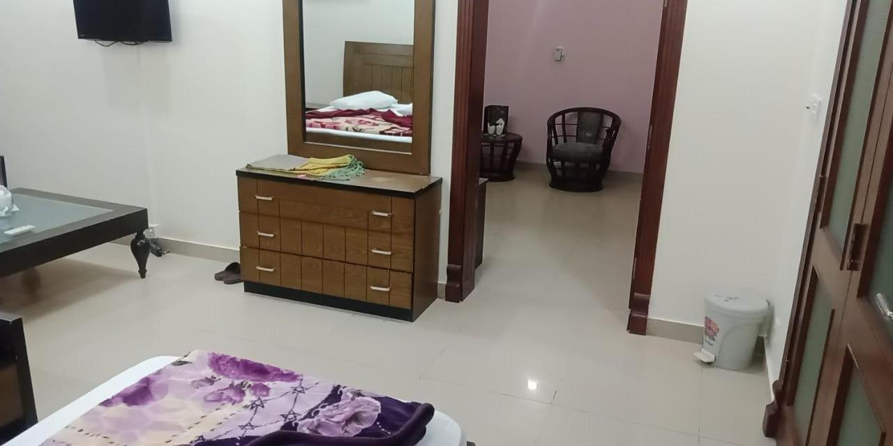 Butt Lodges 2 Islamabad Luaran gambar