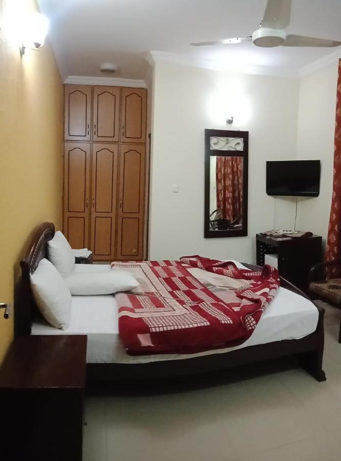 Butt Lodges 2 Islamabad Luaran gambar