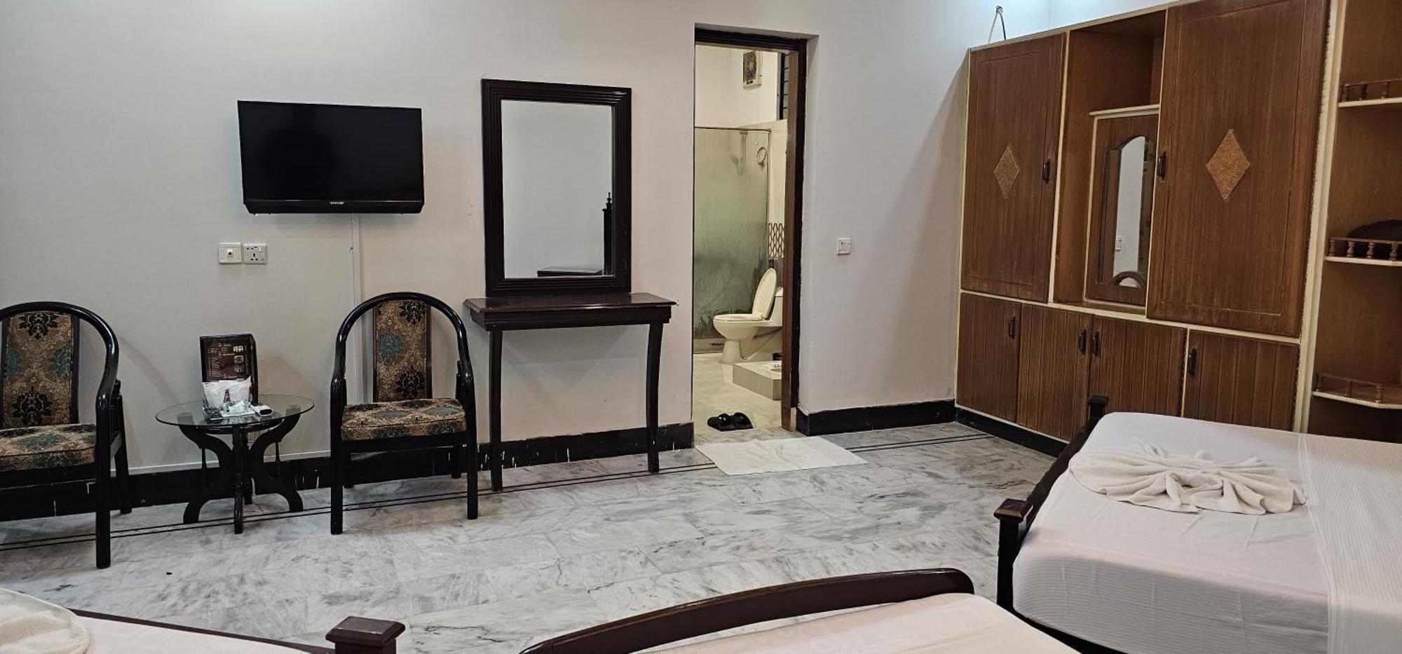 Butt Lodges 2 Islamabad Luaran gambar