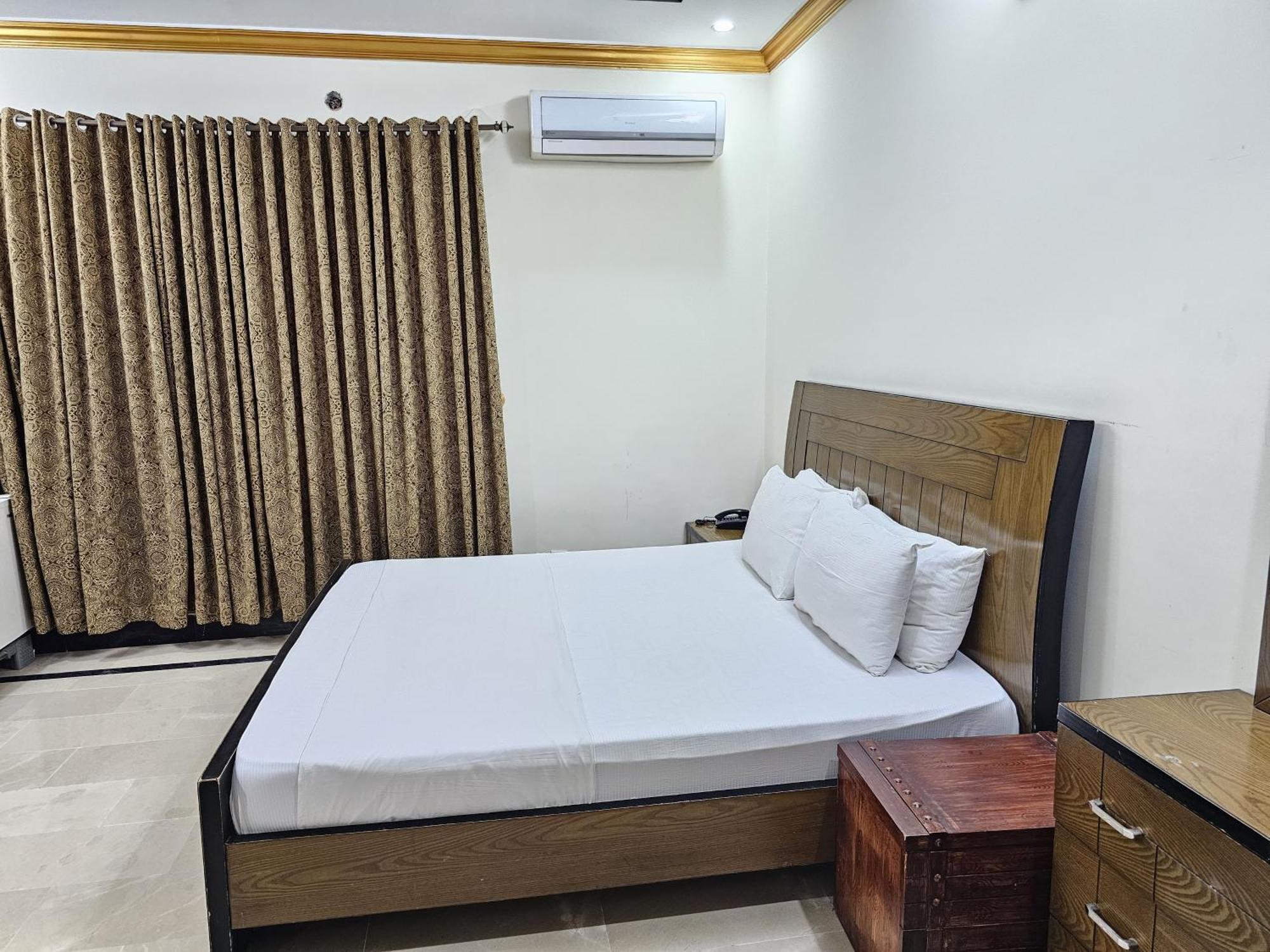 Butt Lodges 2 Islamabad Luaran gambar