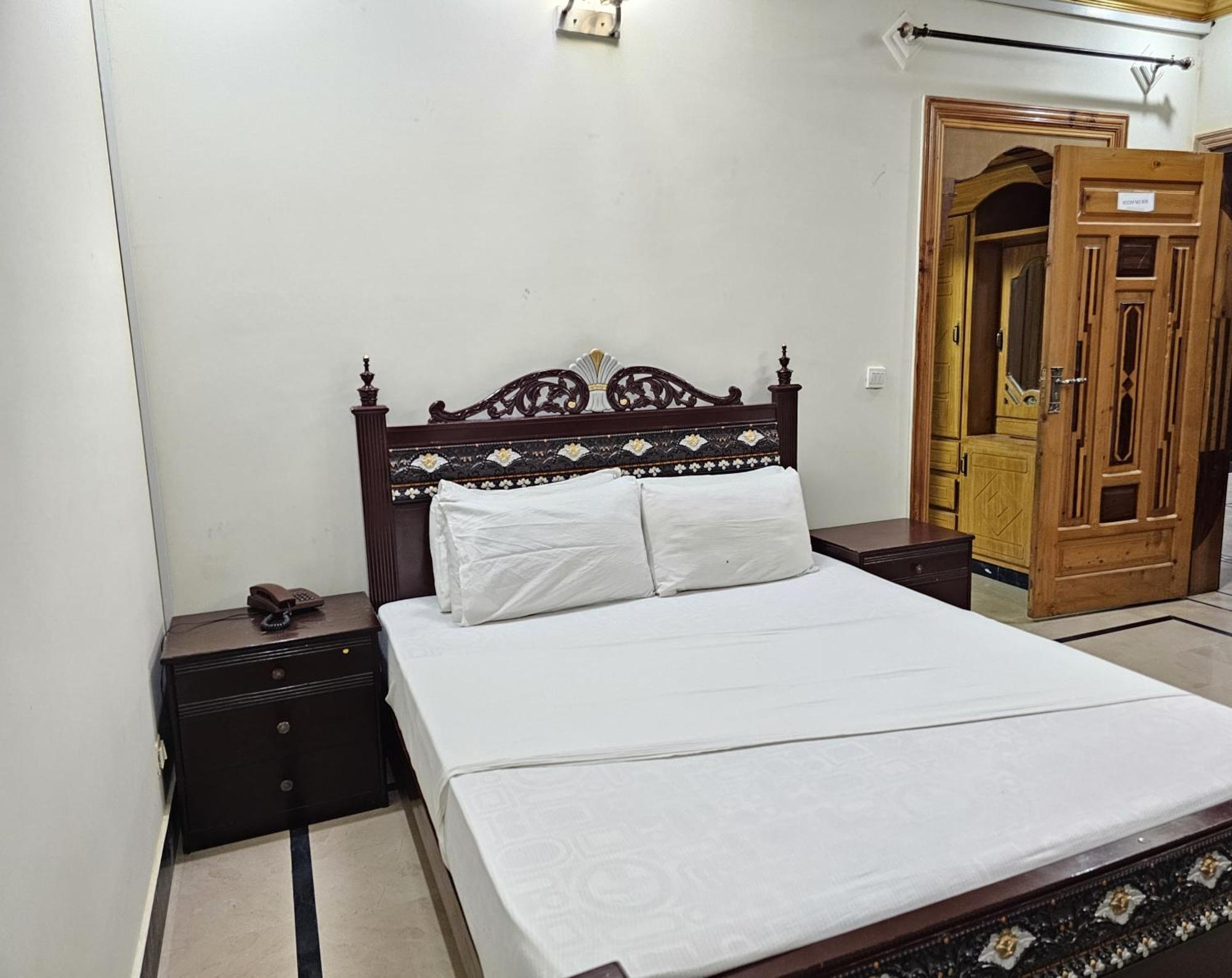 Butt Lodges 2 Islamabad Luaran gambar